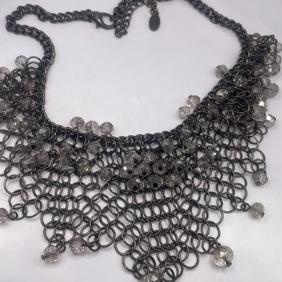 Mesh bib style necklace - Picture 3 of 4
